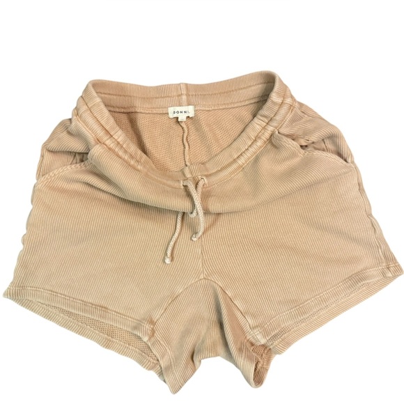 Donni. Ribbed Shorts in Camel Size XS - Picture 4 of 9